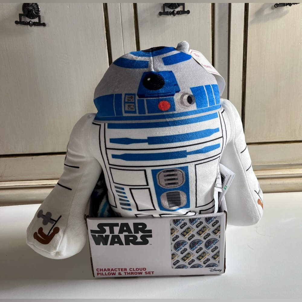 New 40"x50" Star Wars R2-D2 Silk Touch Kids' Throw Blanket and Character pillow